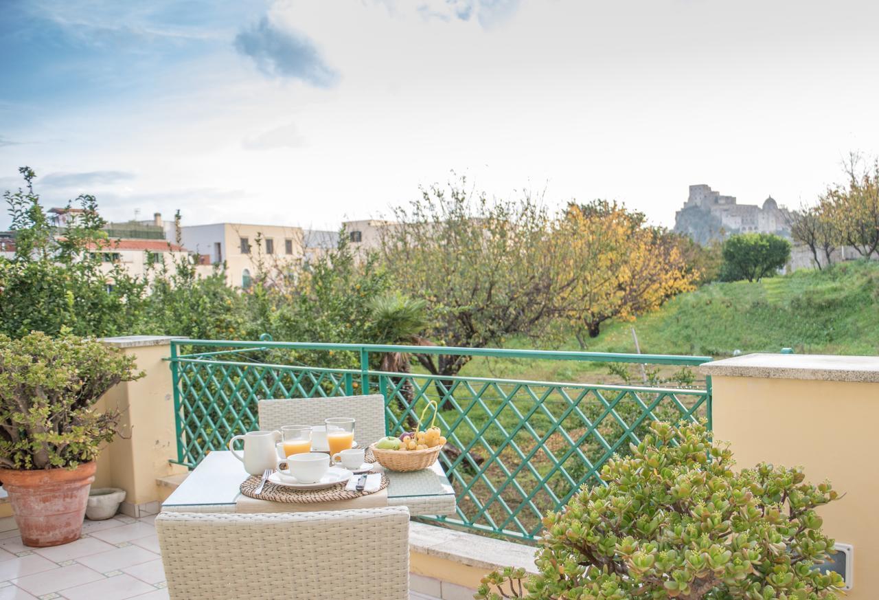 B&B Marcantonio - Ischia Ponte Eksteriør billede
