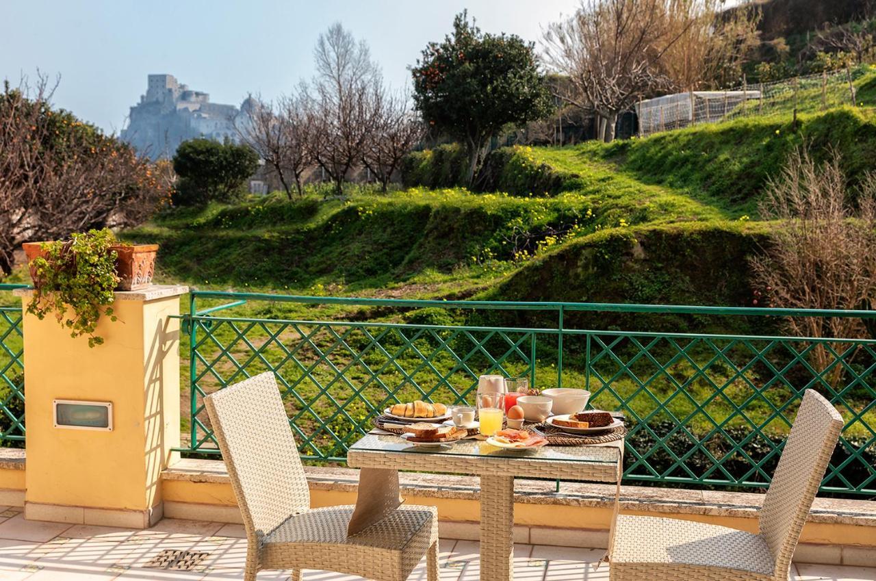 B&B Marcantonio - Ischia Ponte Eksteriør billede