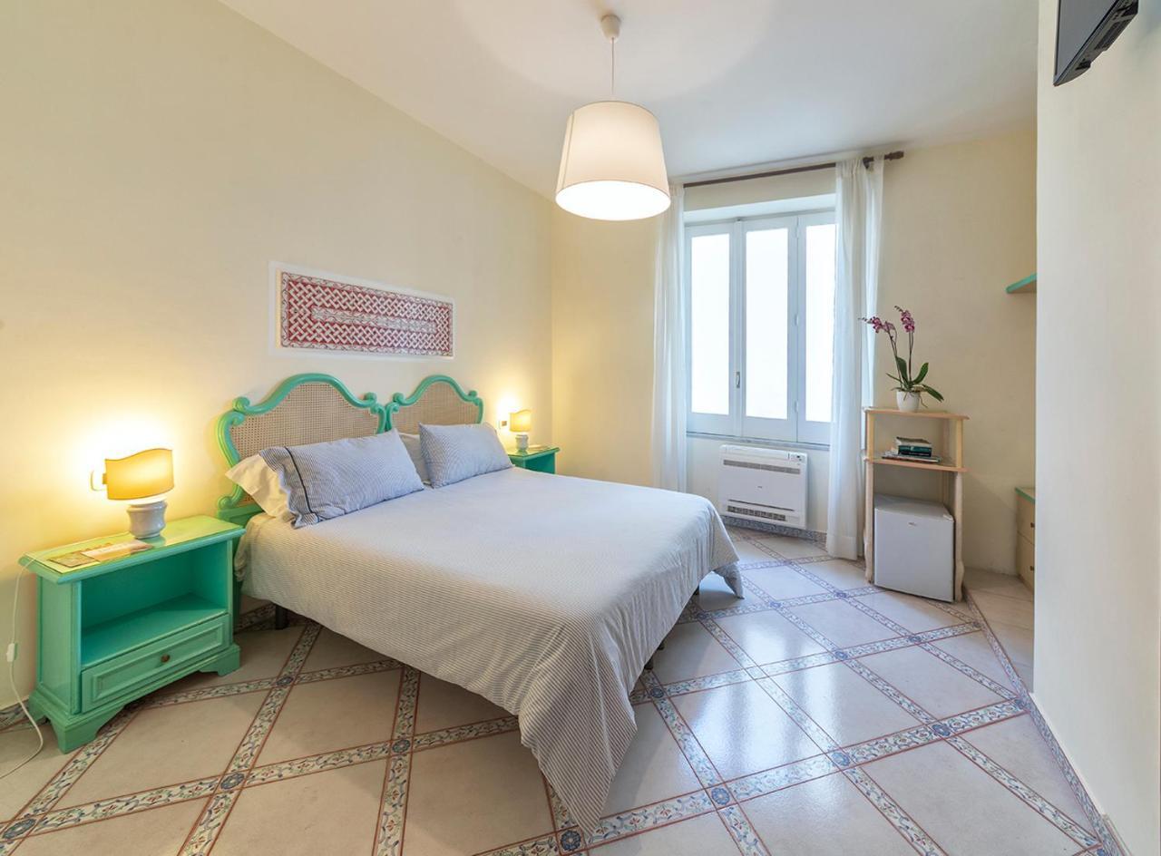 B&B Marcantonio - Ischia Ponte Eksteriør billede
