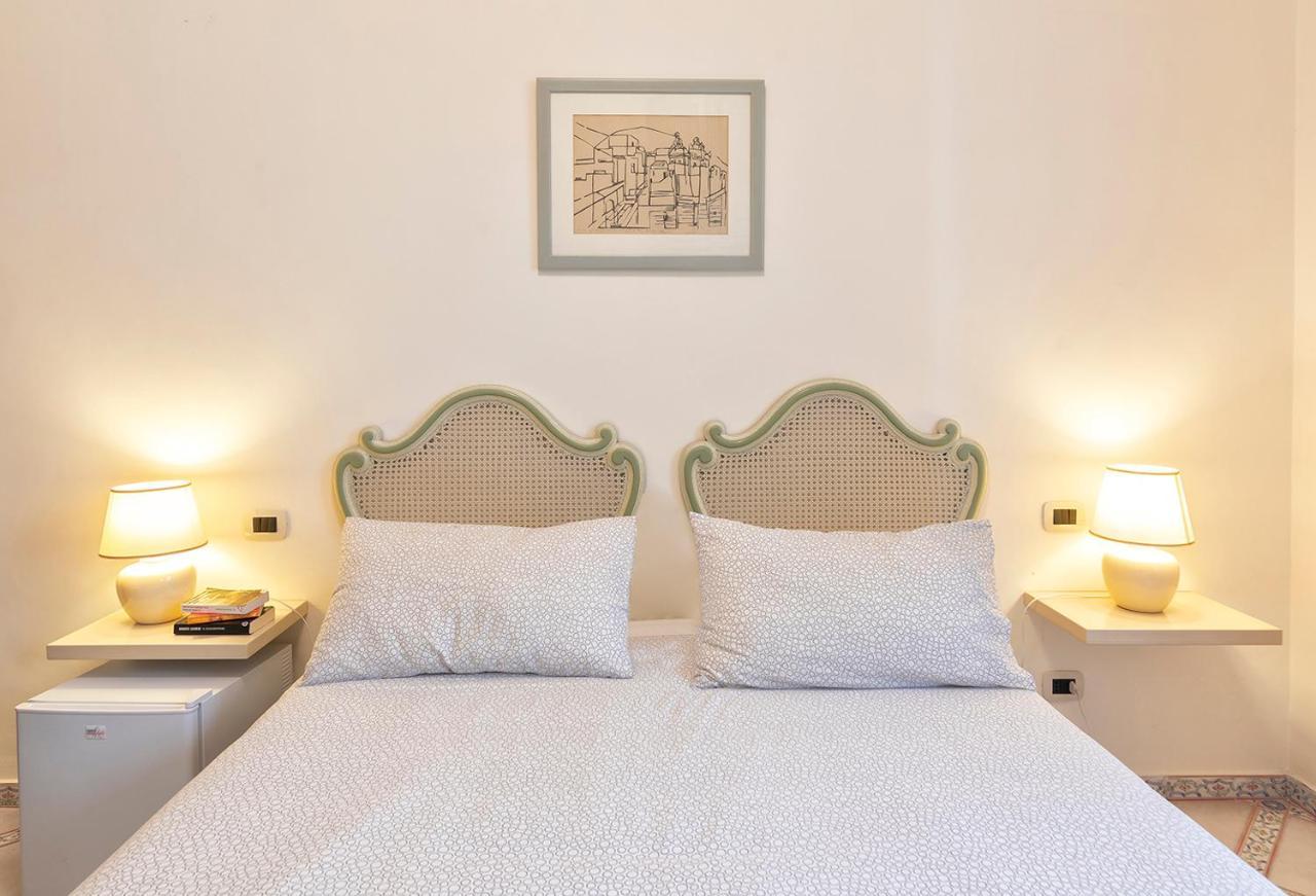 B&B Marcantonio - Ischia Ponte Eksteriør billede